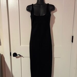 Forever 21 Black Scoop-Neck Midi Dress